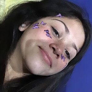 Meet your Posher, Dalilah